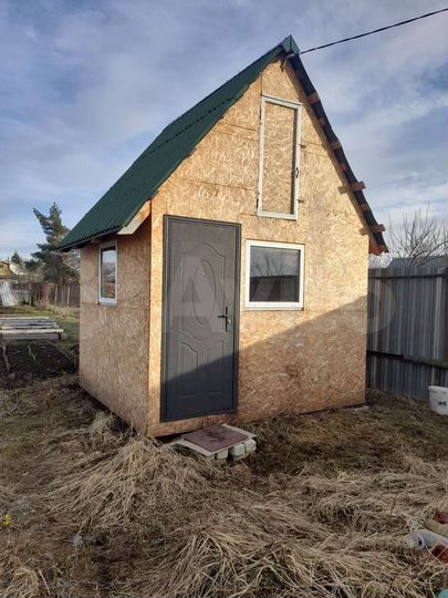 Дача 10 м² на участке 6 сот.