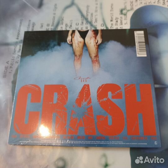 CD charli xcx crash 2022