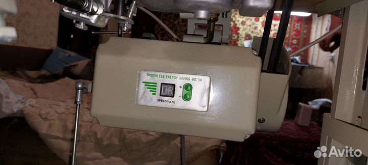 Продаю прямострочную машинку Velles VLS 1100