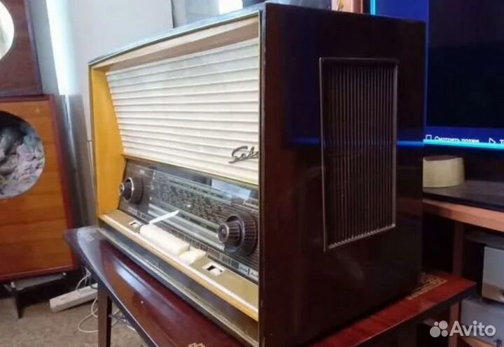 Ламповый приемник Saba Freudenstadt 100