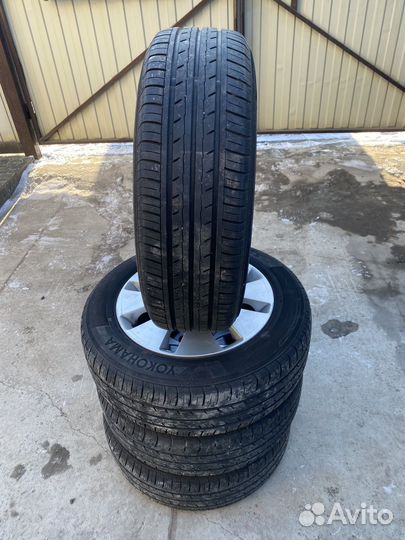 Летние колеса Kia Rio r15