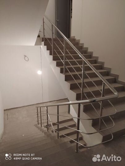 Поручни для лестниц