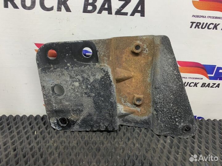 Кронштейн радиатора Scania 5-series