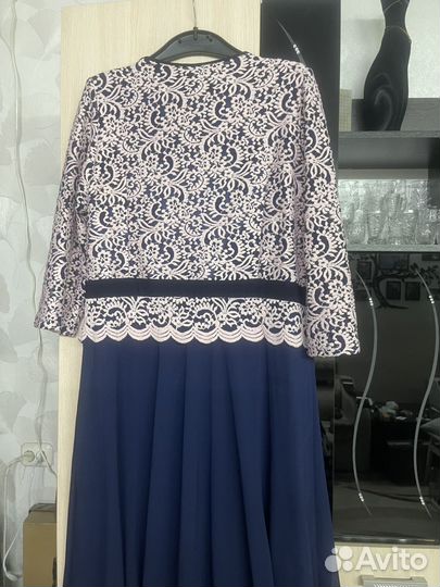 Нарядное платье 54-56