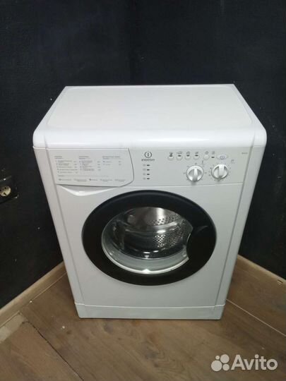 Стиральная машина в хорошем состоянии
