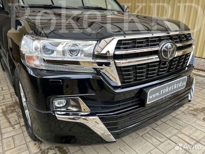 Обвес Toyota Land Cruiser 200 стиль 2021 черный