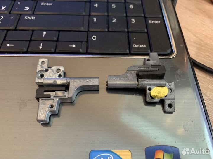 Петли для Dell Latitude новые