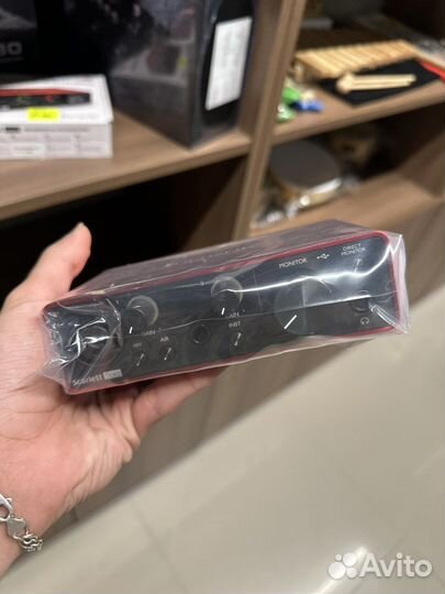 Звуковая карта Focusrite Scarlett