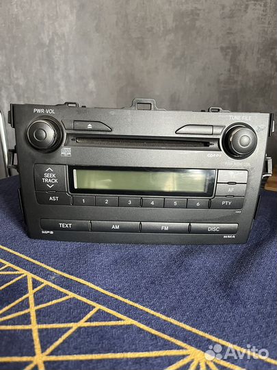 Магнитофон на toyota corolla e150