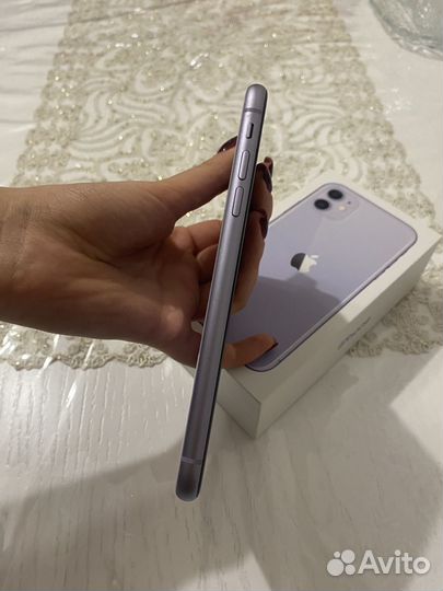 Телефон iPhone 11 128 gb