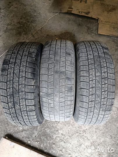 Hankook Winter I'Cept IZ2 185/60 R14 19B