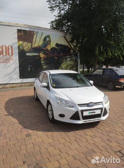 Ford Focus 1.6 МТ, 2013, 111 000 км