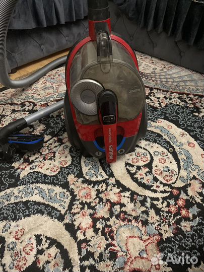 Пылесос philips