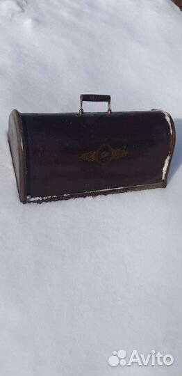 Футляр от швейной машинки