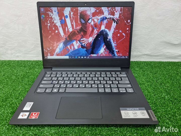 Lenovo s145 AMD 4 core/512ssd/Vega 3