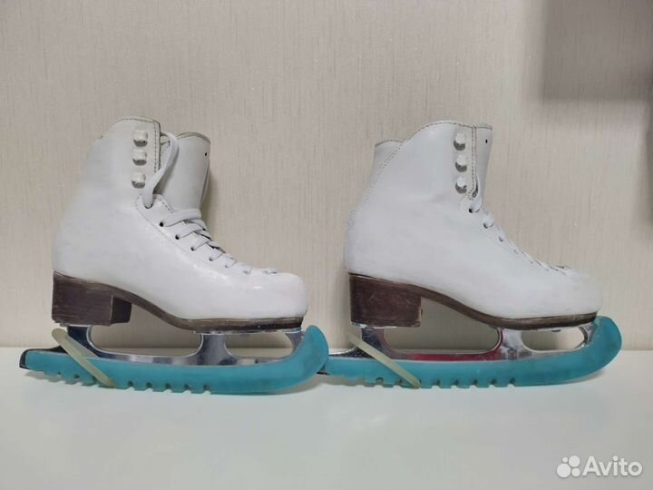 Фигурные коньки risport excellence 215