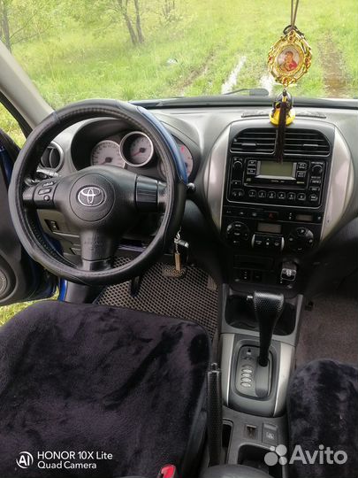 Toyota RAV4 2.0 AT, 2003, 264 000 км