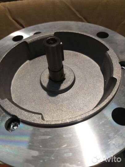 Двигатель siemens 1LE1002-0BB32 / 1LE1002-0CB22