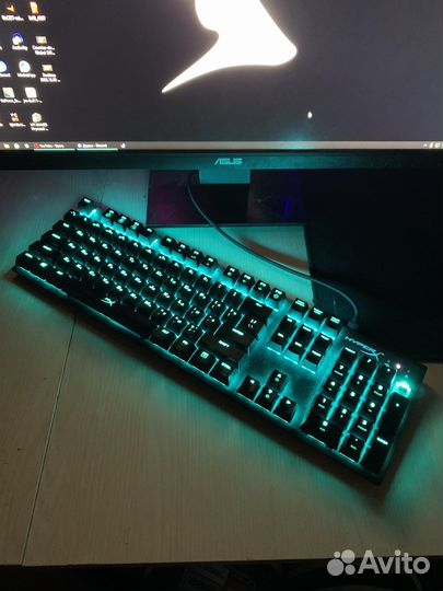 Игровая клавиатура Hyper x Alloy fps rgb
