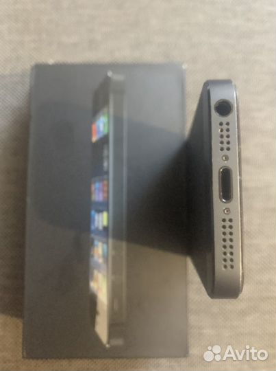 iPhone 5 на запчасти под воставновоение