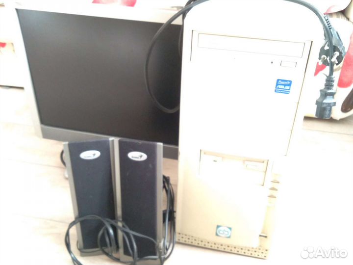 Монитор для компьютера на запчасти