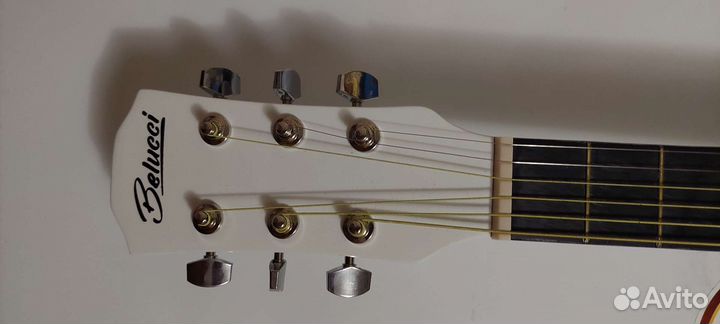 Акустическая гитара belucci