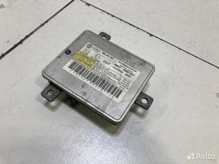 Блок ксеноновой лампы Audi А4 В8 8K2