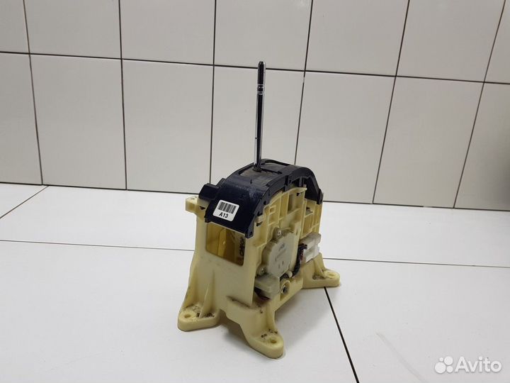 Кулиса кпп (Hyundai Santa Fe II)