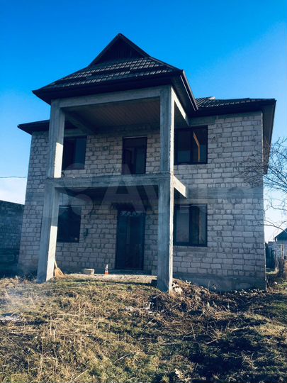 Дом 200 м² на участке 9 сот.