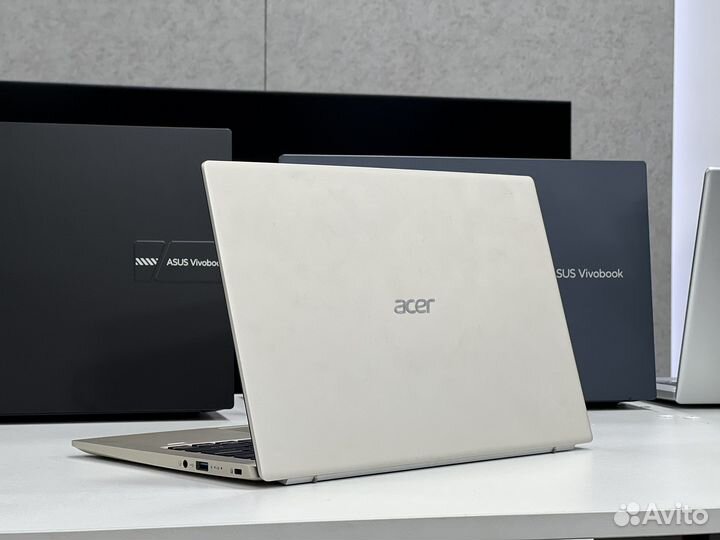 Шустрый Acer Swift 14 IPS SSD 4 ядра Металл