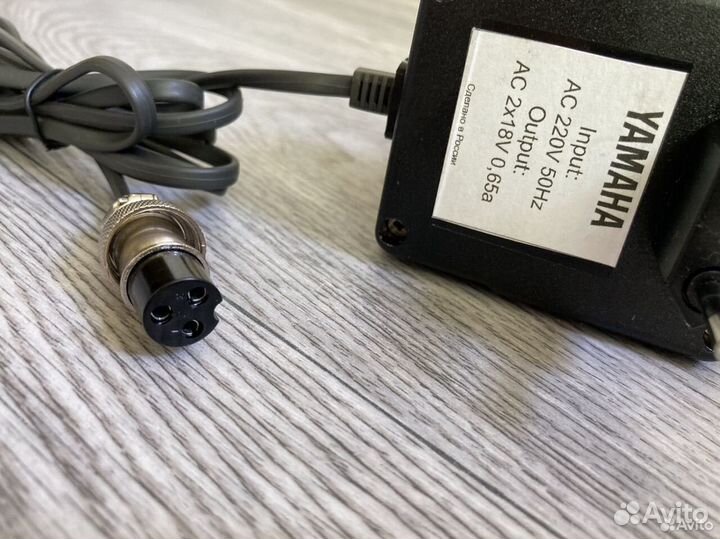 Блок питания для микшера Yamaha 2*18 В