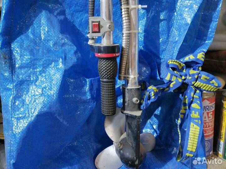 Лодочный мотор