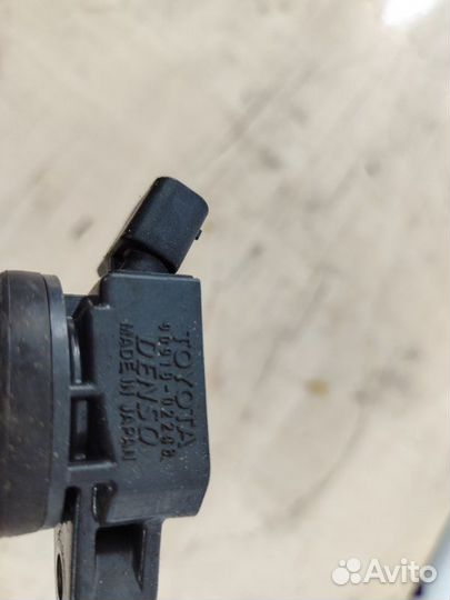 Катушка зажигания Toyota Rav4 CY 1AZ-FSE 2005