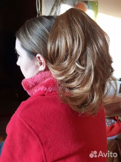 Хвост на заколке