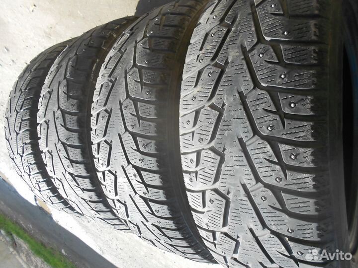 Yokohama Ice Guard Stud IG55 225/55 R17