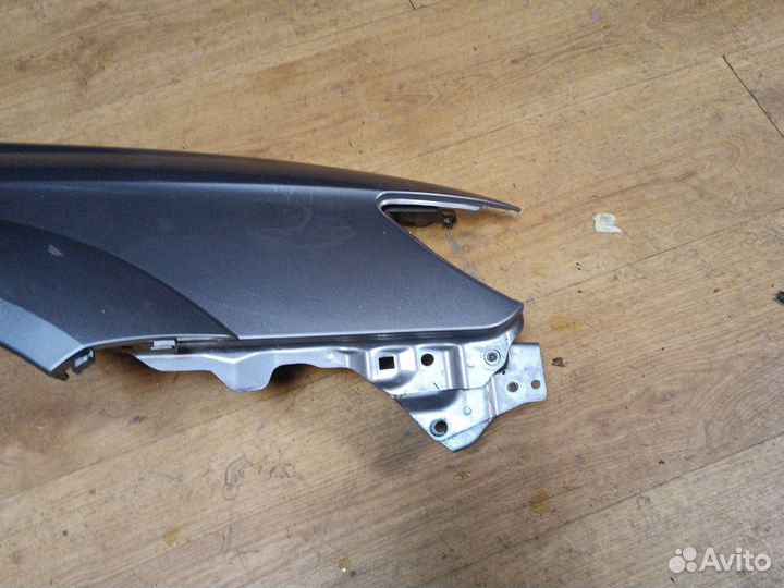 Правое крыло subaru legacy outback