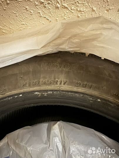 Bridgestone Blizzak Ice 215/55 R17 98