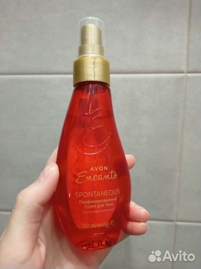 Спрей для тела Avon Charming Spontaneous