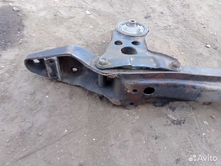 Балка продольная Nissan Primera P12