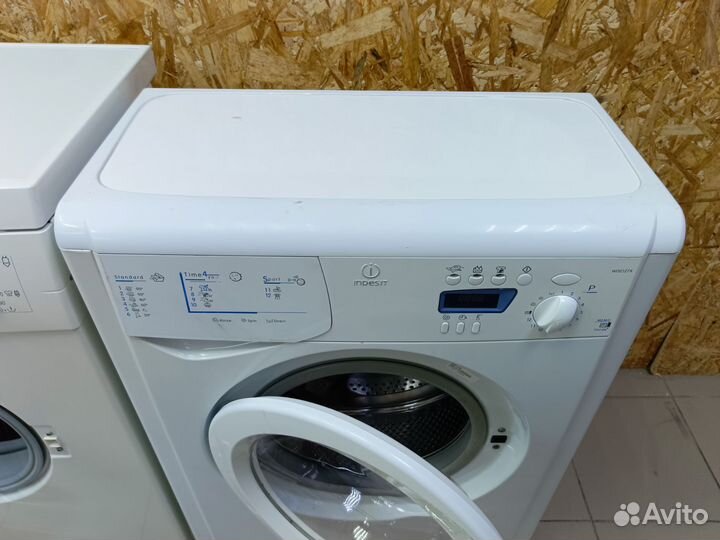 Стиральная машина indesit