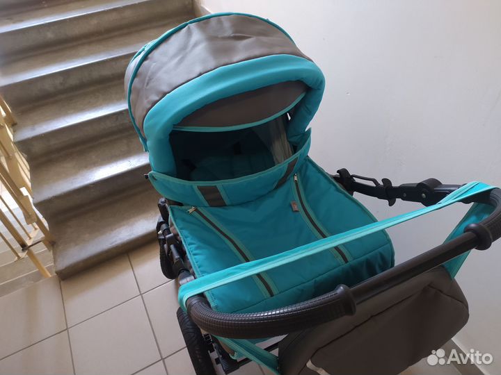 Коляска - трансформер с переноской