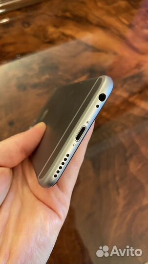 iPhone 6S, 16 ГБ