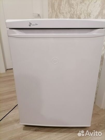 Морозильная камера Hi hdfrn084101DW