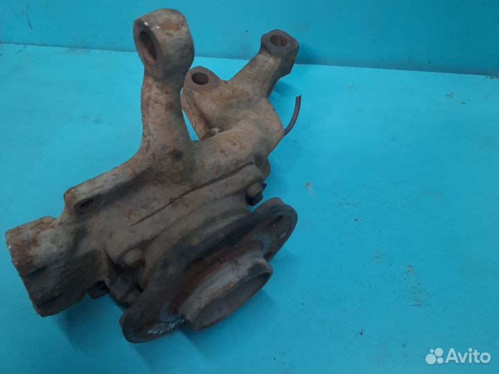 Поворотный кулак Volvo s80