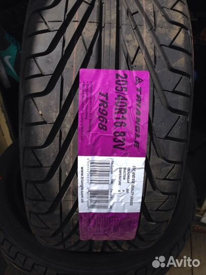 Tracmax X-Privilo TX3 195/45 R16