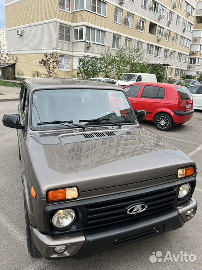 LADA 4x4 (Нива) 1.7 МТ, 2018, 100 000 км