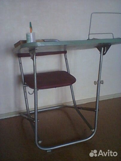 Детский стол парта для начинающих