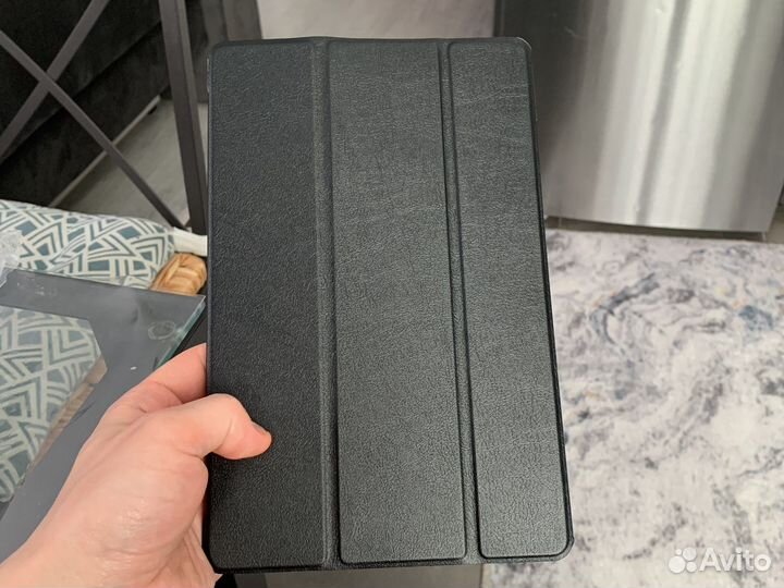 Новый чехол на планшет