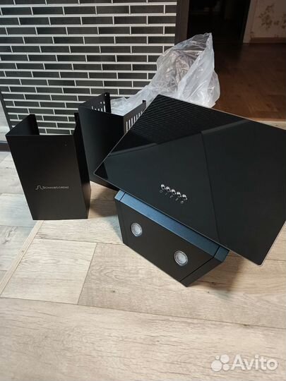 Кухонная вытяжка Schsub lorenz