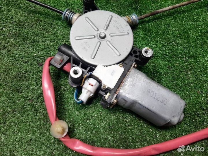 Стеклоподъемник передний левый Honda Jazz 2004